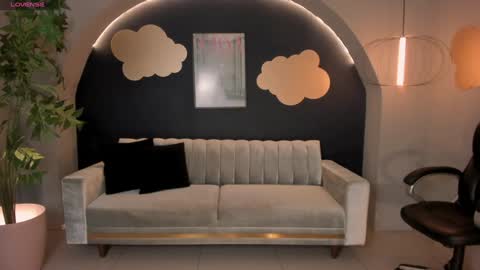 Bianca Pierce online show from January 27, 2025, 11:54 am