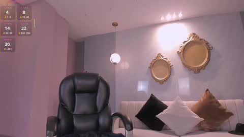 Bianca Pierce online show from February 11, 2025, 3:08 pm