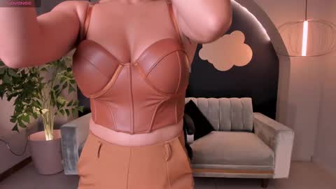 Bianca Pierce online show from February 15, 2025, 12:11 pm