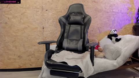 Biancastrong.. IGThebiancastrong online show from January 16, 2025, 8:43 am