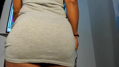 bibiana_js_ online show from February 4, 2026, 1:06 pm