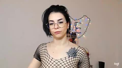 innasugarwild online show from March 16, 2026, 5:13 am