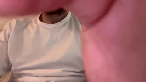 Big cock bi boy online show from November 4, 2025, 11:31 am