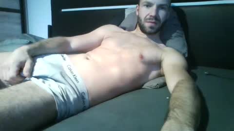 Snapshot of big_cock_fuckvon chatting on December 31, 2024, 7:53 am Tim online show from December 31, 2024, 7:53 am