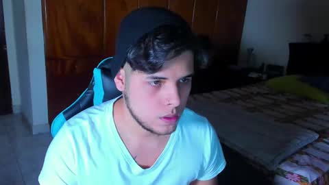 Logan Sprouse online show from October 7, 2025, 11:46 pm