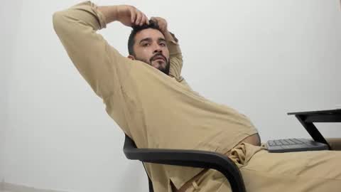 Tommy online show from September 24, 2025, 2:37 am