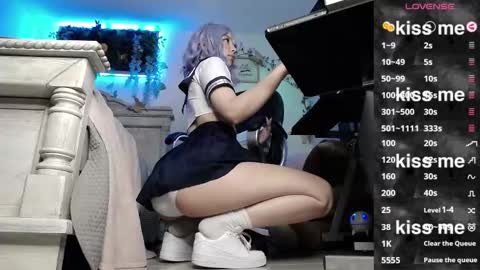 Lava online show from February 21, 2025, 8:38 pm