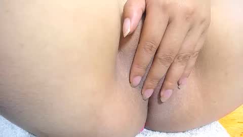 Snapshot of big_pussy18 chatting on February 18, 2026, 2:46 pm candy online show from February 18, 2026, 2:46 pm