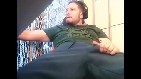 bigbroly88 online show from March 1, 2025, 3:49 pm