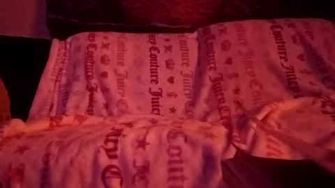 bigandtall1976 online show from October 8, 2025, 9:40 am