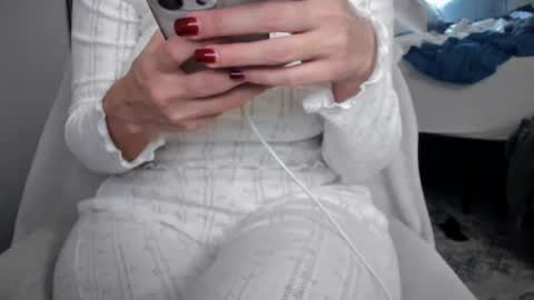 bigb00tijudy online show from November 19, 2025, 7:03 pm