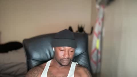 bigbackwoodcali online show from December 9, 2024, 9:48 pm