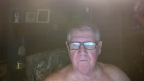 Snapshot of bigbeerdrinker1 chatting on November 9, 2025, 8:51 pm bigbeerdrinker online show from November 9, 2025, 8:51 pm