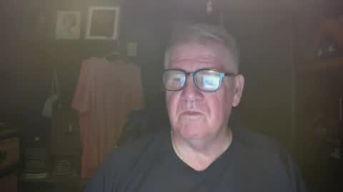 Snapshot of bigbeerdrinker1 chatting on March 8, 2026, 6:17 am bigbeerdrinker online show from March 8, 2026, 6:17 am