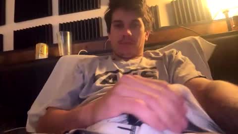 bigben281330 online show from October 22, 2025, 3:45 pm