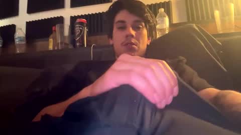 bigben281330 online show from November 21, 2025, 4:49 pm