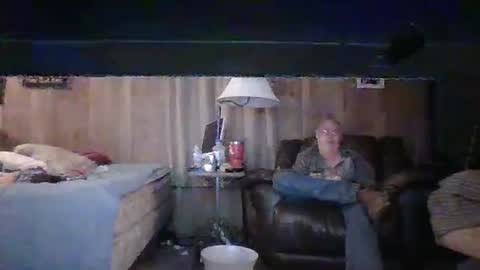 BB online show from October 28, 2025, 10:34 pm