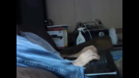 BB online show from December 18, 2025, 9:21 pm