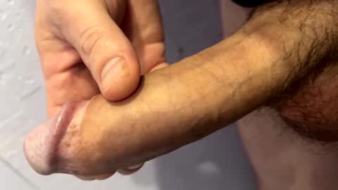 Snapshot of bigbiglarge1 chatting on January 13, 2025, 3:34 am bigbiglarge1 online show from January 13, 2025, 3:34 am