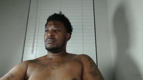 bigblack004 online show from February 24, 2025, 2:08 am