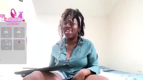 Snapshot of bigboobs_bouncin chatting on April 3, 2026, 9:57 pm Ashley online show from April 3, 2026, 9:57 pm