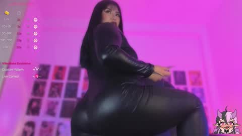 bigboobs cloe online show from September 15, 2025, 4:40 pm