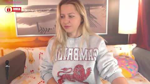 BigBoobsArri online show from December 9, 2024, 7:18 pm