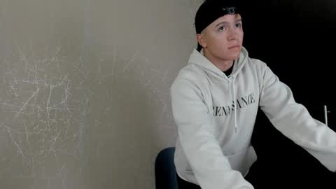 Snapshot of bigbossxx34 chatting on March 3, 2026, 11:27 am BIGBOSSX online show from March 3, 2026, 11:27 am