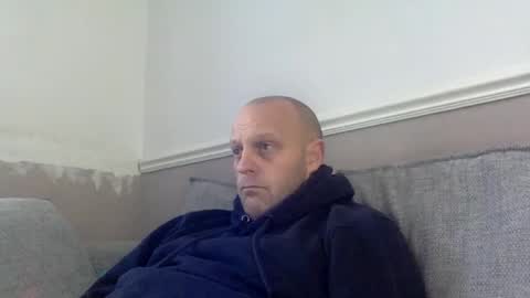 bigbumlover2377 online show from January 3, 2025, 1:14 pm