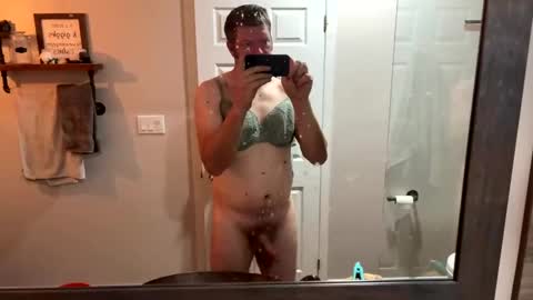 Snapshot of bigcam3cummins chatting on January 20, 2025, 2:32 am bigcam3cummins online show from January 20, 2025, 2:32 am