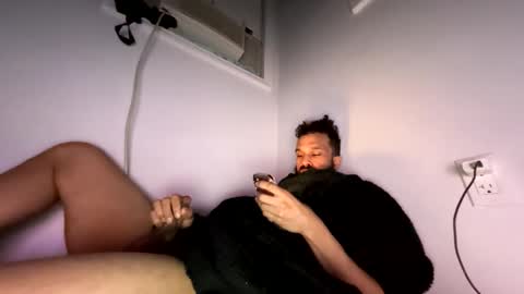 bigce23 online show from April 20, 2026, 4:37 am