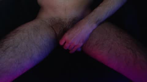 Snapshot of bigclinttorrez chatting on January 29, 2025, 10:37 am bigclinttorrez online show from January 29, 2025, 10:37 am