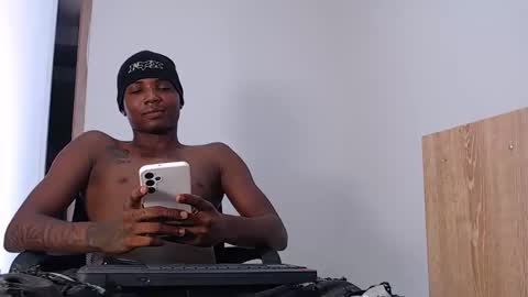 bigcock23cmt online show from March 28, 2026, 4:50 pm