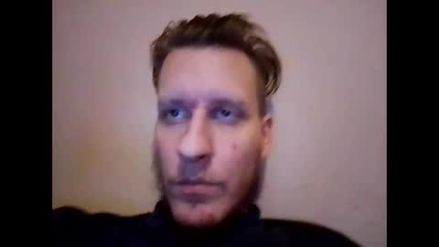 Snapshot of bigcock4009 chatting on January 15, 2025, 7:26 am bigcock4009 online show from January 15, 2025, 7:26 am