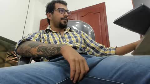 Snapshot of bigcock_hair chatting on February 21, 2026, 10:33 pm bigcock_hair online show from February 21, 2026, 10:33 pm