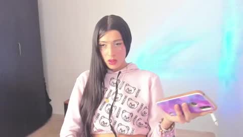 bigcock_luci online show from December 22, 2024, 5:01 am