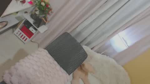 Yeng online show from December 28, 2024, 11:41 am