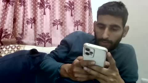 akash online show from February 1, 2025, 9:43 am