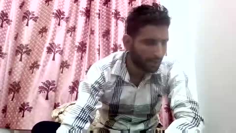 akash online show from November 24, 2025, 9:42 am