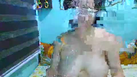 Snapshot of bigcocknloadstits chatting on June 6, 2026, 1:00 am Flirty Sofia online show from June 6, 2026, 1:00 am
