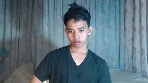 bigcockyummysexjosh online show from March 28, 2026, 11:32 am