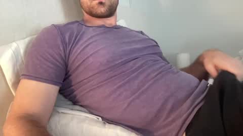 bigcollegecock69690 online show from December 19, 2024, 5:18 pm