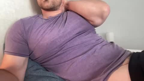 bigcollegecock69690 online show from November 17, 2025, 5:52 pm