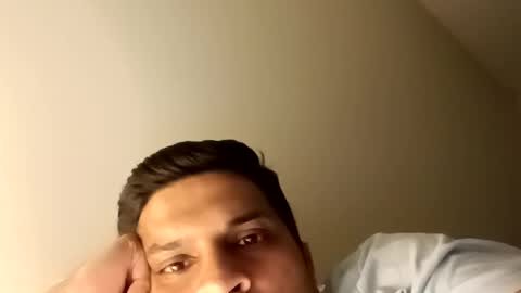 bigdaddy05556 online show from April 18, 2026, 3:10 am