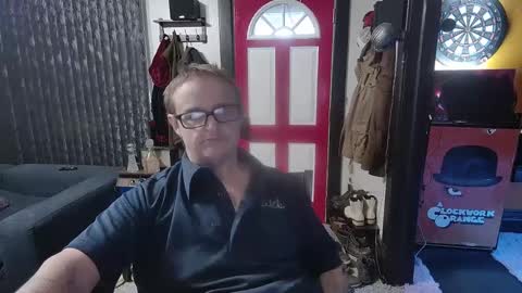 Snapshot of bigdbrillion chatting on February 27, 2025, 1:28 pm Darryl online show from February 27, 2025, 1:28 pm