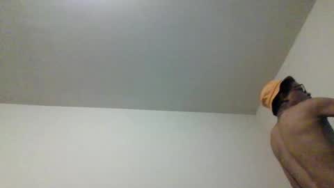 Snapshot of bigdickdaddy3200798456 chatting on December 18, 2024, 7:30 pm bigdickdaddy3200798456 online show from December 18, 2024, 7:30 pm