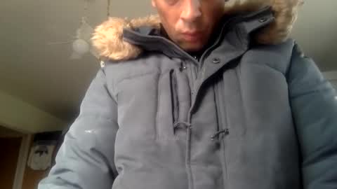 bigdickdangles472924 online show from September 27, 2025, 4:12 pm