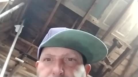 Snapshot of bigdickjeffrey3t chatting on February 15, 2025, 3:06 pm Biggertjenyou online show from February 15, 2025, 3:06 pm