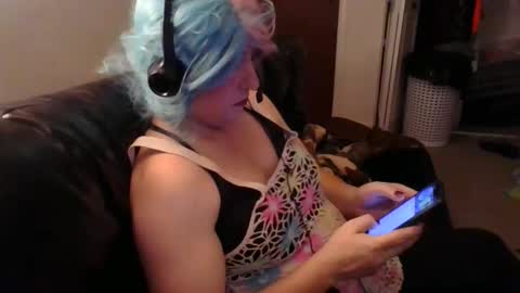 Madelyn online show from November 23, 2025, 3:39 am