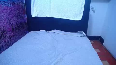 Snapshot of bigg_boobs_xxx chatting on September 29, 2025, 7:02 am Sunny online show from September 29, 2025, 7:02 am